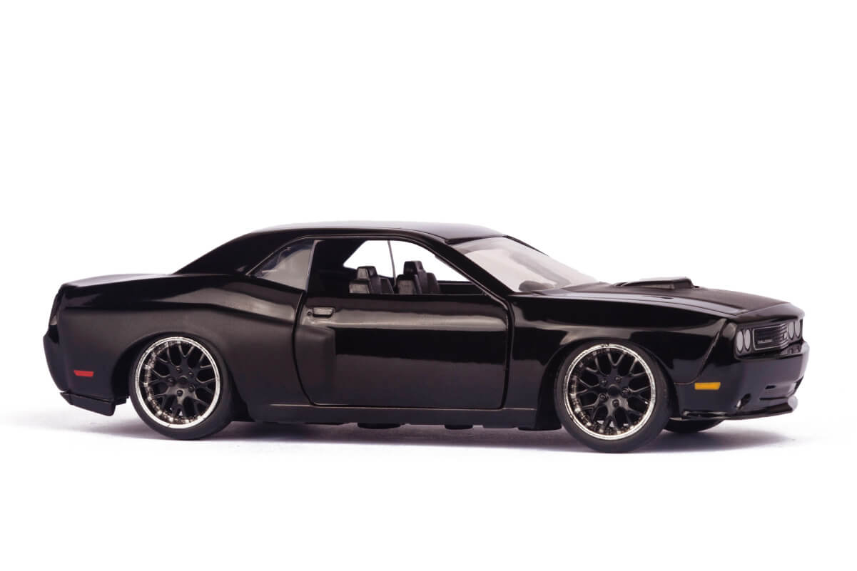 Dom's Dodge Challenger SRT8